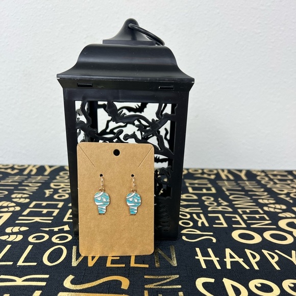 Halloween Earrings - Mummy - Picture 2 of 4